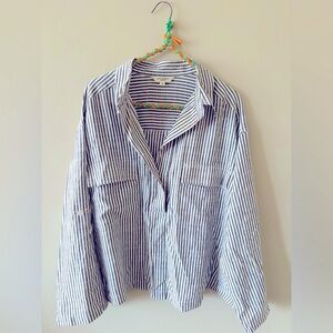 Max Studio cropped blouse